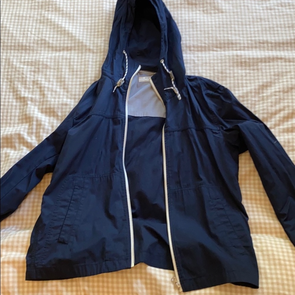 Lightweight navy jacket with good never worn